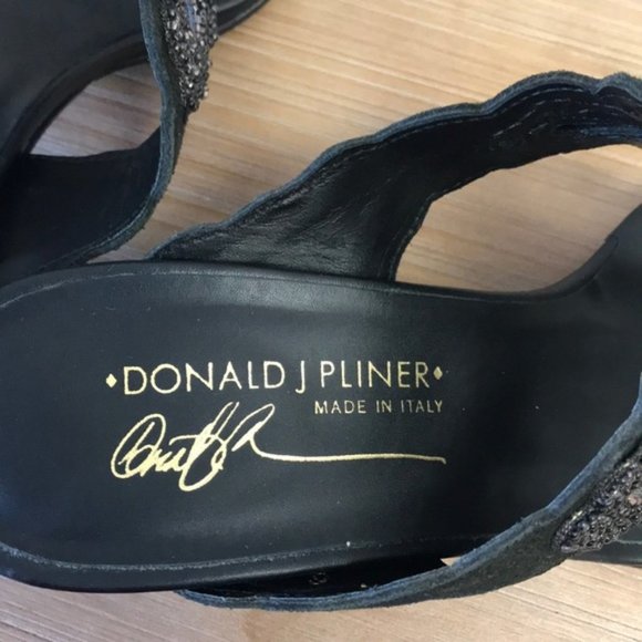 Donald J.Pliner VIAA Metallic Couture Beaded Leather Slippers - Picture 6 of 7